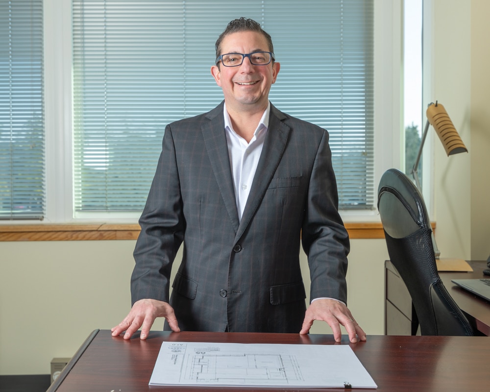 Rob Vetch RVA: High-Quality Corporate Headshots - First Impression Headshots
